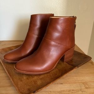Nisolo Dari Commuter Boots in Brandy